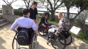 「圓井さん踏んでしまってますやん」 「あ…」の瞬間